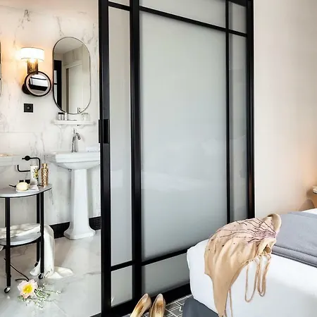 لينوكس مونبارناس فندق