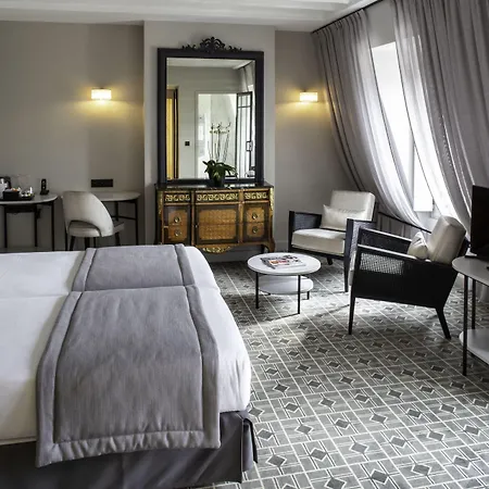 Lenox Montparnasse Hotell 3*