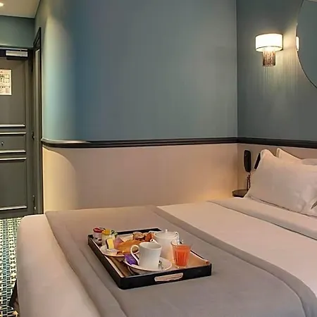 لينوكس مونبارناس 3*