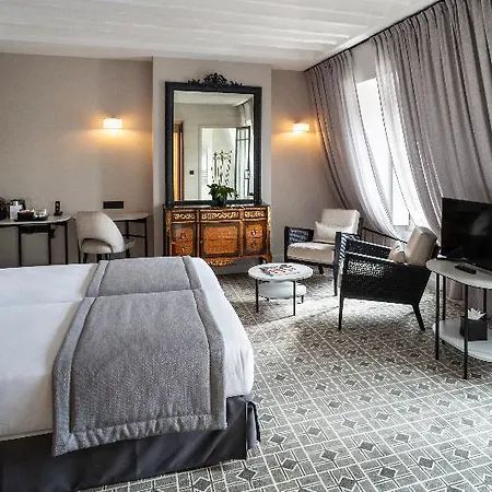 Hotel Lenox Montparnasse 3*