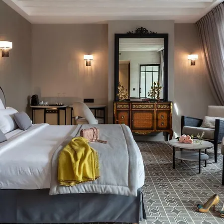 Hotel Lenox Montparnasse 3*
