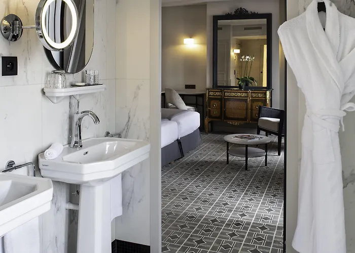 Lenox Montparnasse 3*