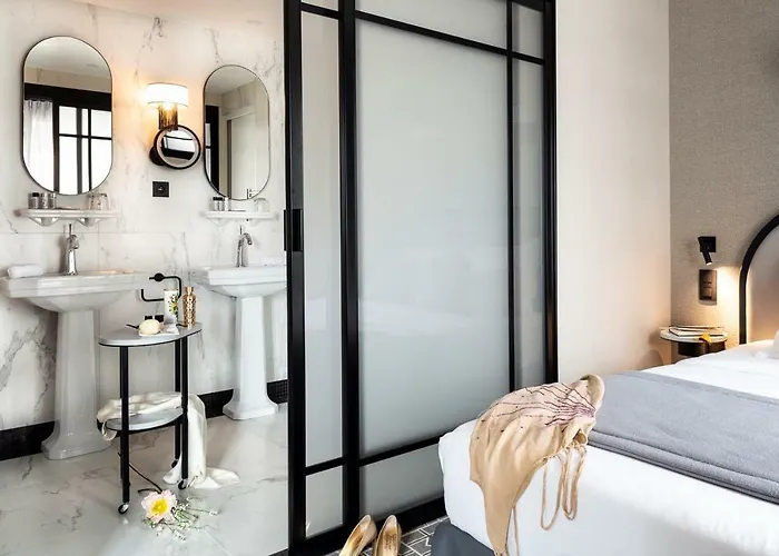 Lenox Montparnasse Hotel