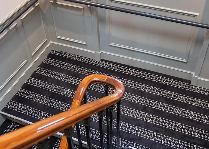 Lenox Montparnasse Hotel